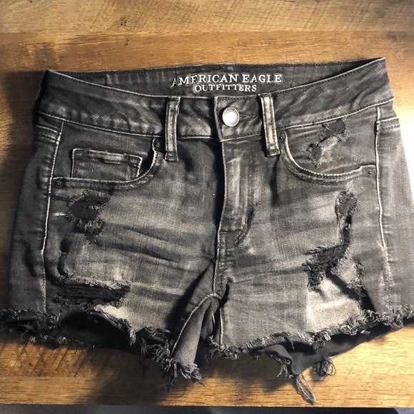 Black AE Shorts! - Picture 1 of 3